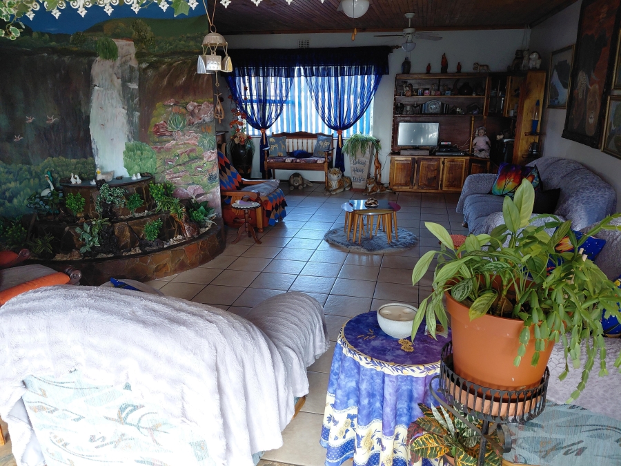 4 Bedroom Property for Sale in Bothasrus Eastern Cape